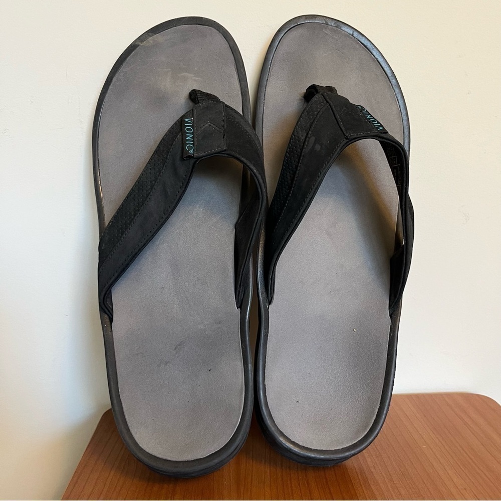 Vionic Wyatt Men's Sport Arch Supportive Sandal in Black size 12